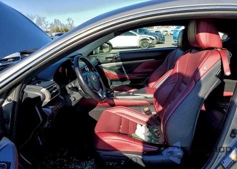 2017 Lexus Rc 300 z USA, uszkodzony, nr VIN JTHSM5BC0H5003656